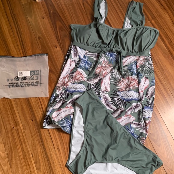 new exclusive Other - Tropical tankini floral 2 piece bathing suit beach vacation summer